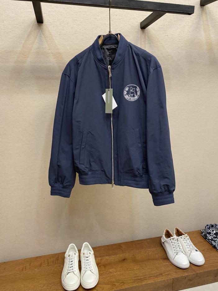 designer,replica,clothing,fake,1:1,lv,luxury,high quality Dior bomber jacket DIO AND HYLTON NEL joint series designer,replica,clothing,fake,1:1,lv,luxury,high quality Dior bomber jacket DIO AND HYLTON NEL joint series