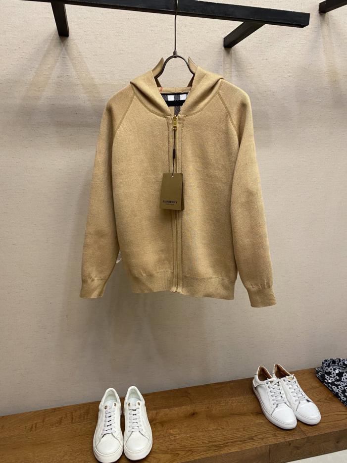 designer,replica,clothing,fake,1:1,lv,luxury,high quality Burberry Burberry Burberry classic check reversible wool back warhorse jacquard cardigan sweater jacket designer,replica,clothing,fake,1:1,lv,luxury,high quality Burberry Burberry Burberry classic check reversible wool back warhorse jacquard cardigan sweater jacket