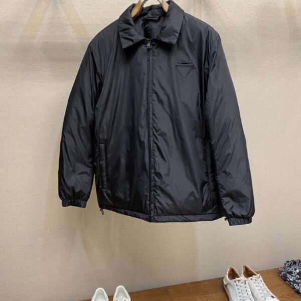 designer,replica,clothing,fake,1:1,lv,luxury,high quality P650Prada Minimalist Basic Triangle Logo Down Jacket Unisex