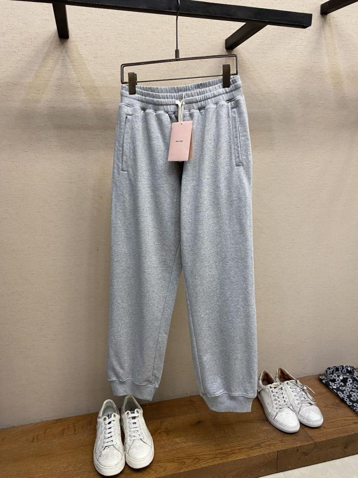 designer,replica,clothing,fake,1:1,lv,luxury,high quality MiuMiu heavyweight cotton logo lettering jogging pants/sweatpants designer,replica,clothing,fake,1:1,lv,luxury,high quality MiuMiu heavyweight cotton logo lettering jogging pants/sweatpants