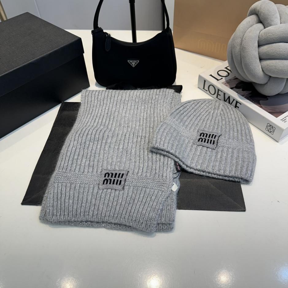 designer,replica,clothing,fake,1:1,lv,luxury,high quality MIUMIU counter popular knitted hat two-piece set hat + scarf (IR5MM) designer,replica,clothing,fake,1:1,lv,luxury,high quality MIUMIU counter popular knitted hat two-piece set hat + scarf (IR5MM)
