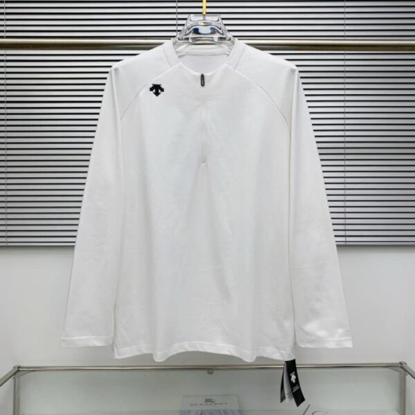 designer,replica,clothing,fake,1:1,lv,luxury,high quality Descente’s new 3D silicone embossed logo, half-zip stand-up collar, unisex, casual sports long-sleeved T-shirt (IUQY3)