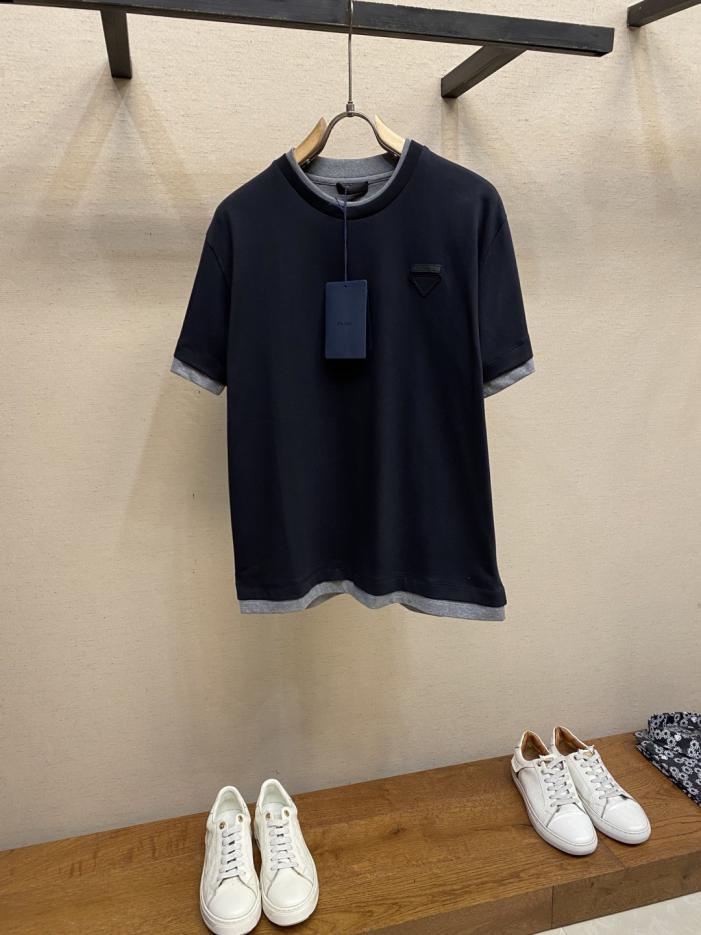 designer,replica,clothing,fake,1:1,lv,luxury,high quality Prada Early Fall Collection Classic Plain Cotton Contrast Color Design T-shirt (B7P82) designer,replica,clothing,fake,1:1,lv,luxury,high quality Prada Early Fall Collection Classic Plain Cotton Contrast Color Design T-shirt (B7P82)
