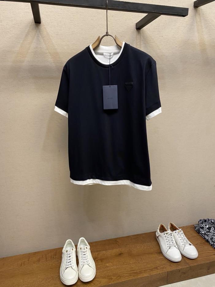 designer,replica,clothing,fake,1:1,lv,luxury,high quality Prada Early Fall Collection Classic Plain Cotton Contrast Color Design T-shirt (MG80G) designer,replica,clothing,fake,1:1,lv,luxury,high quality Prada Early Fall Collection Classic Plain Cotton Contrast Color Design T-shirt (MG80G)
