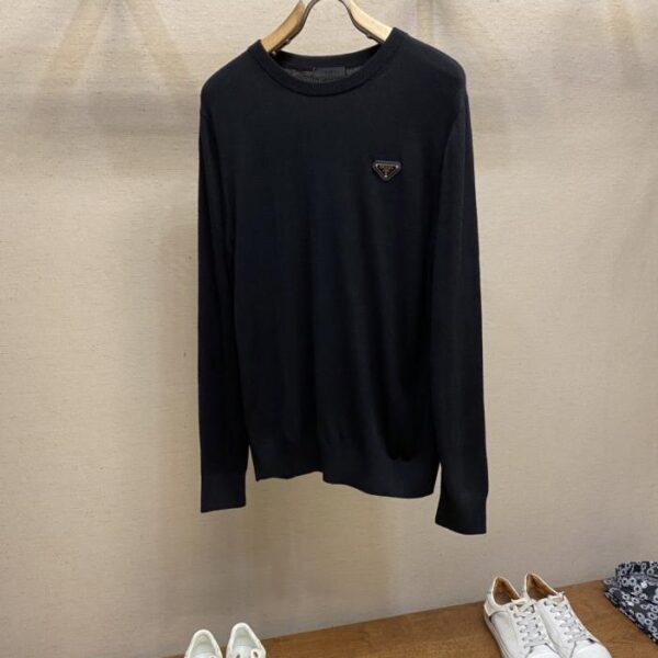 designer,replica,clothing,fake,1:1,lv,luxury,high quality Prada Classic Triangle Sweater (PUTM4)