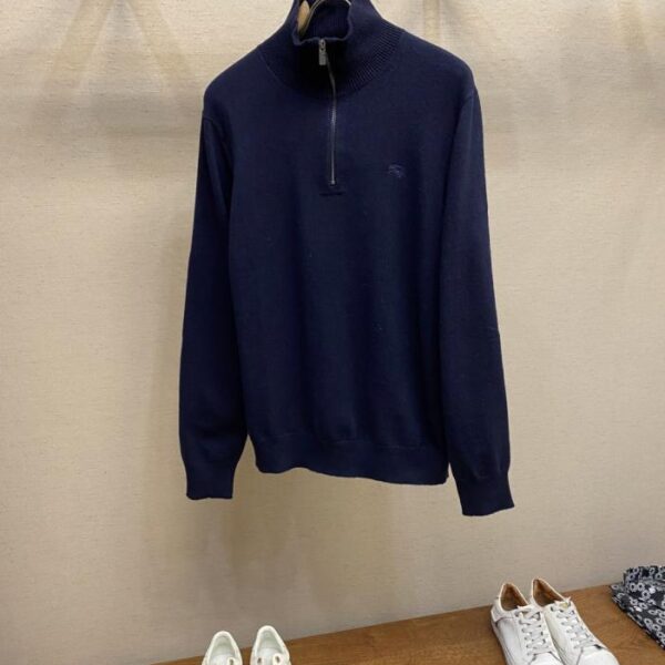 designer,replica,clothing,fake,1:1,lv,luxury,high quality Burberry Embroidered Half-Zip Turtleneck Sweater (6DUO8)