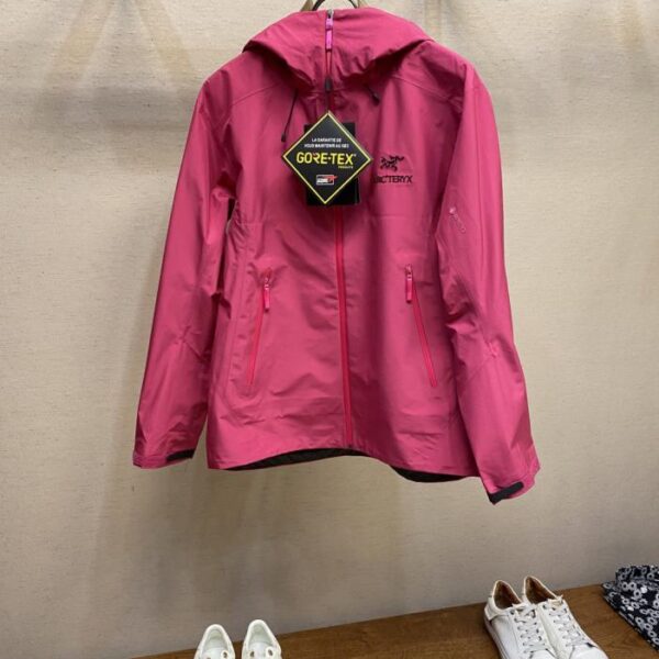 designer,replica,clothing,fake,1:1,lv,luxury,high quality ARC’TERYX outdoor waterproof hard shell fully rubberized jacket (43X01)