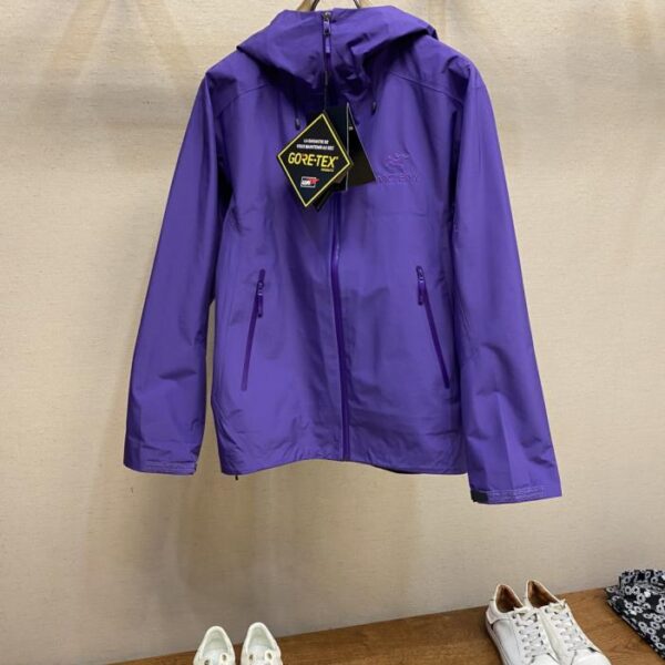 designer,replica,clothing,fake,1:1,lv,luxury,high quality ARC’TERYX Outdoor Waterproof Hard Shell Fully Taped Jacket (XNP2U)