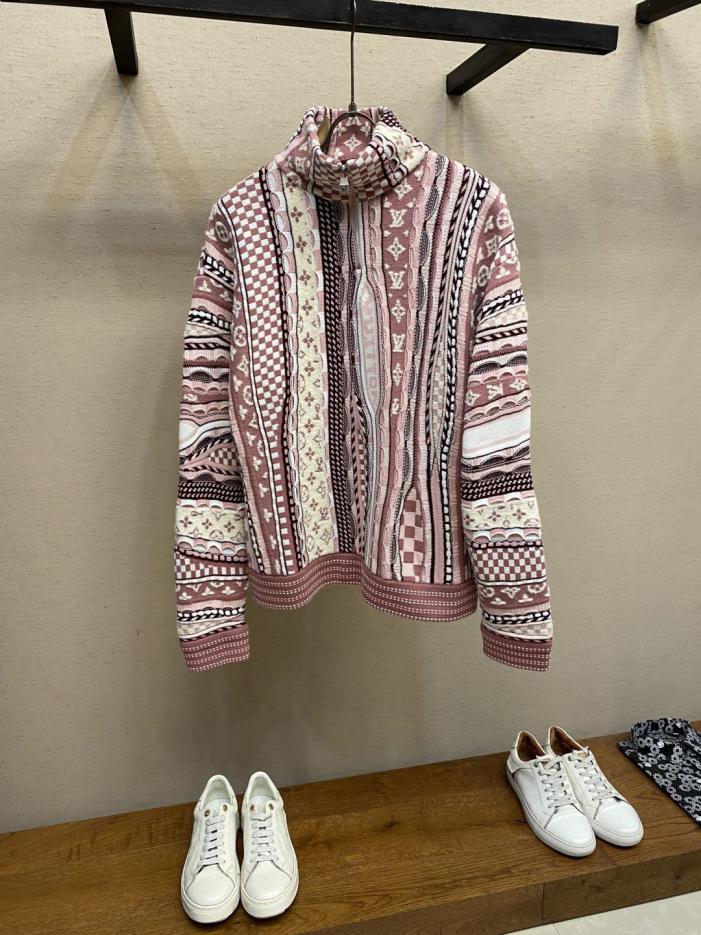 designer,replica,clothing,fake,1:1,lv,luxury,high quality LV Nigo Monogram Jacquard Half-Zip Stand-Up Collar Sweater (NEX01) designer,replica,clothing,fake,1:1,lv,luxury,high quality LV Nigo Monogram Jacquard Half-Zip Stand-Up Collar Sweater (NEX01)