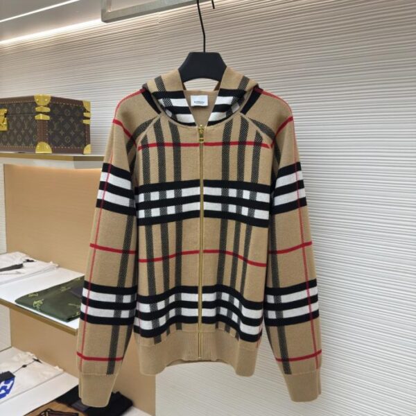 designer,replica,clothing,fake,1:1,lv,luxury,high quality BURBERRY Warhorse Reversible Cashmere Plaid Hooded Jacket [Women’s] (7TH8N)