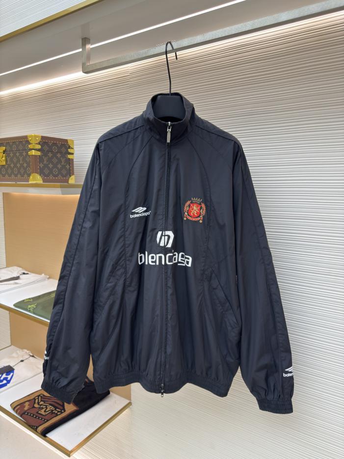 designer,replica,clothing,fake,1:1,lv,luxury,high quality Balenciaga Manchester United No. 10 Football Jacket (2BXQ9) designer,replica,clothing,fake,1:1,lv,luxury,high quality Balenciaga Manchester United No. 10 Football Jacket (2BXQ9)