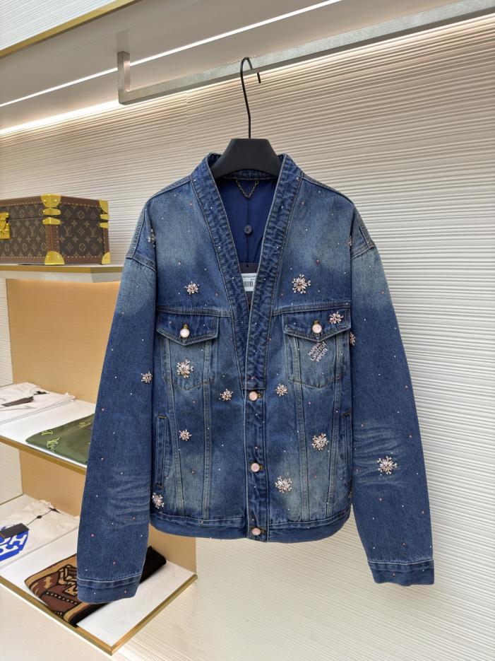 designer,replica,clothing,fake,1:1,lv,luxury,high quality LOUIS VUITTON Sakura rhinestone denim jacket (PXEZ1) designer,replica,clothing,fake,1:1,lv,luxury,high quality LOUIS VUITTON Sakura rhinestone denim jacket (PXEZ1)
