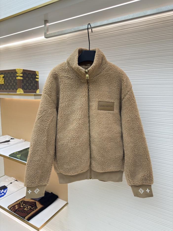 designer,replica,clothing,fake,1:1,lv,luxury,high quality LOUIS VUITTON Teddy sheep wool blend suede waist jacket (G9NBH) designer,replica,clothing,fake,1:1,lv,luxury,high quality LOUIS VUITTON Teddy sheep wool blend suede waist jacket (G9NBH)