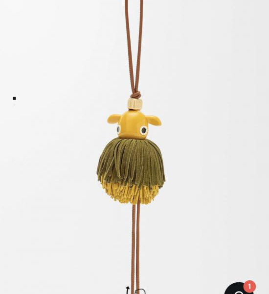 designer,replica,clothing,fake,1:1,lv,luxury,high quality New arrival ️Loewe Puzz Elf-Didi Pendant (QK1SD)