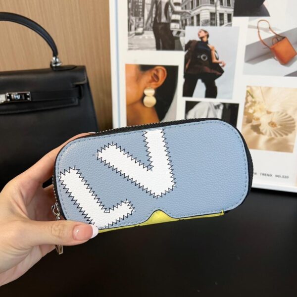 designer,replica,clothing,fake,1:1,lv,luxury,high quality New arrival, 17 colors, large glasses case, Louis Vuitton new WOODY glasses case, sunglasses case code G10654 (QV7IC)