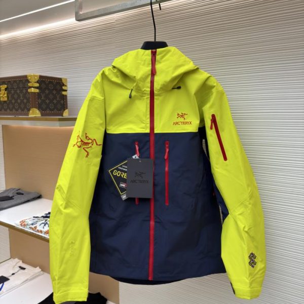 designer,replica,clothing,fake,1:1,lv,luxury,high quality Arcteryx Dragon Year Limited Edition Jacket [Hard Shell] (LUUCI)