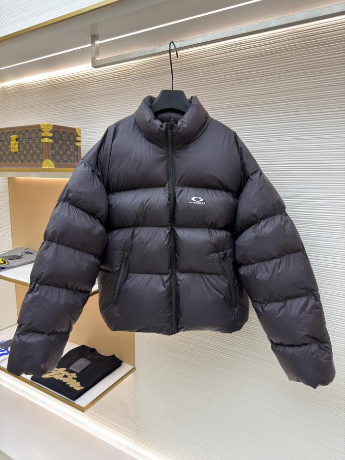 designer,replica,clothing,fake,1:1,lv,luxury,high quality Balenciaga single ring embroidery cotton jacket (7EUF2) designer,replica,clothing,fake,1:1,lv,luxury,high quality Balenciaga single ring embroidery cotton jacket (7EUF2)