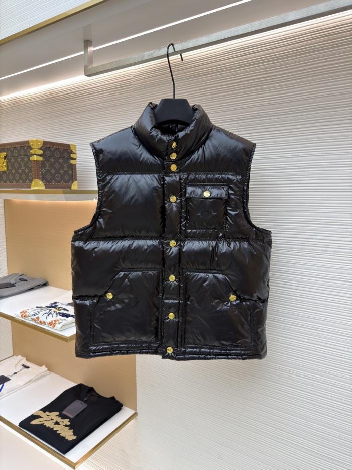 designer,replica,clothing,fake,1:1,lv,luxury,high quality Celine vest down jacket (THHS9) designer,replica,clothing,fake,1:1,lv,luxury,high quality Celine vest down jacket (THHS9)
