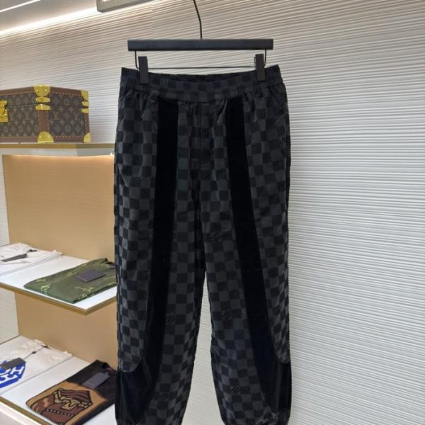designer,replica,clothing,fake,1:1,lv,luxury,high quality LOUIS VUITTON Checkerboard Flocked Trousers (V3WLM)