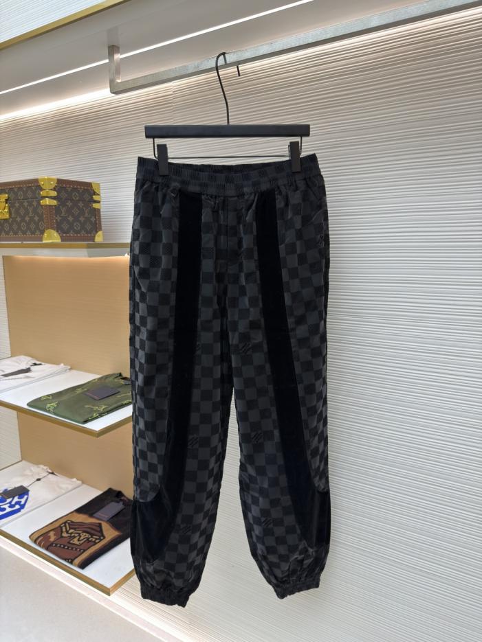 designer,replica,clothing,fake,1:1,lv,luxury,high quality LOUIS VUITTON Checkerboard Flocked Trousers (V3WLM) designer,replica,clothing,fake,1:1,lv,luxury,high quality LOUIS VUITTON Checkerboard Flocked Trousers (V3WLM)