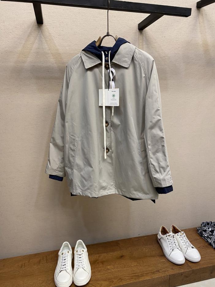 designer,replica,clothing,fake,1:1,lv,luxury,high quality Miu Miu 25SS embroidered logo long-sleeved double-sided jacket (DYFE5) designer,replica,clothing,fake,1:1,lv,luxury,high quality Miu Miu 25SS embroidered logo long-sleeved double-sided jacket (DYFE5)
