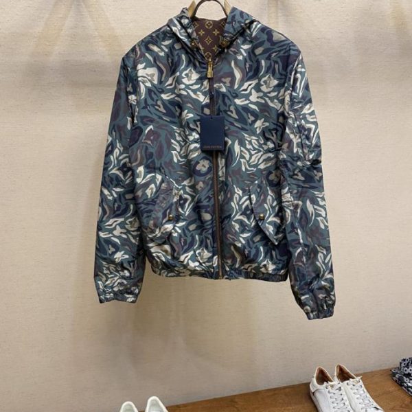 designer,replica,clothing,fake,1:1,lv,luxury,high quality LV New Nigo Pharrell Collaboration Military Green Double-Sided Jacket (GIJUC)
