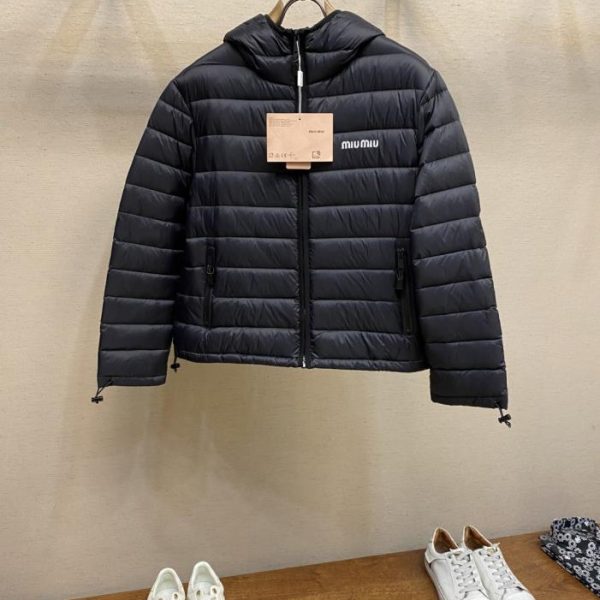 designer,replica,clothing,fake,1:1,lv,luxury,high quality Miu Miu hooded down jacket (ZE8RK)