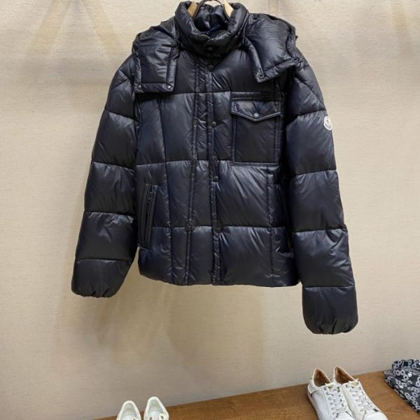 designer,replica,clothing,fake,1:1,lv,luxury,high quality Moncler’s new Serfanto hooded button-down unisex down jacket (X5UFU)