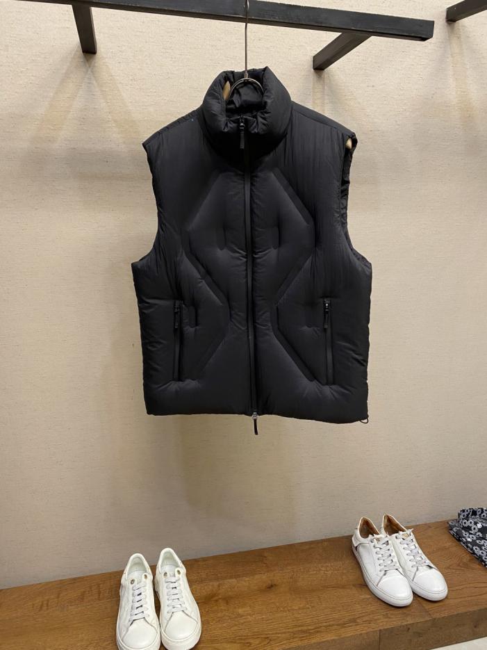 designer,replica,clothing,fake,1:1,lv,luxury,high quality Zegna Metal Nylon Directly Filled Goose Down Stand Collar Down Vest (0VYSO) designer,replica,clothing,fake,1:1,lv,luxury,high quality Zegna Metal Nylon Directly Filled Goose Down Stand Collar Down Vest (0VYSO)