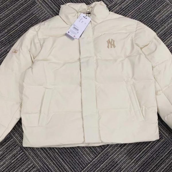 designer,replica,clothing,fake,1:1,lv,luxury,high quality Authentic MLB back hollow large logo down jacket MLB logo large logo print on the back (2JRE5)