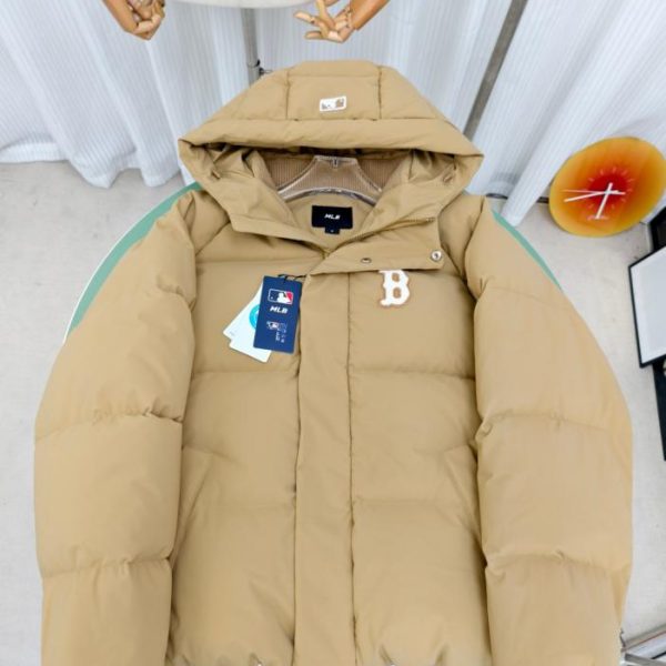 designer,replica,clothing,fake,1:1,lv,luxury,high quality Authentic MLB FW23 New York Yankees Down Jacket with Large Embroidery on the Back (3D1BM)