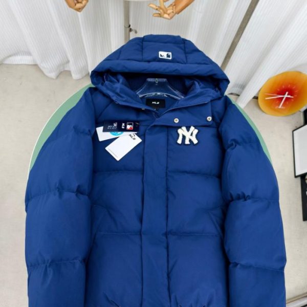 designer,replica,clothing,fake,1:1,lv,luxury,high quality Authentic MLB FW23 New York Yankees Down Jacket with Large Embroidery on the Back (AZ8K2)