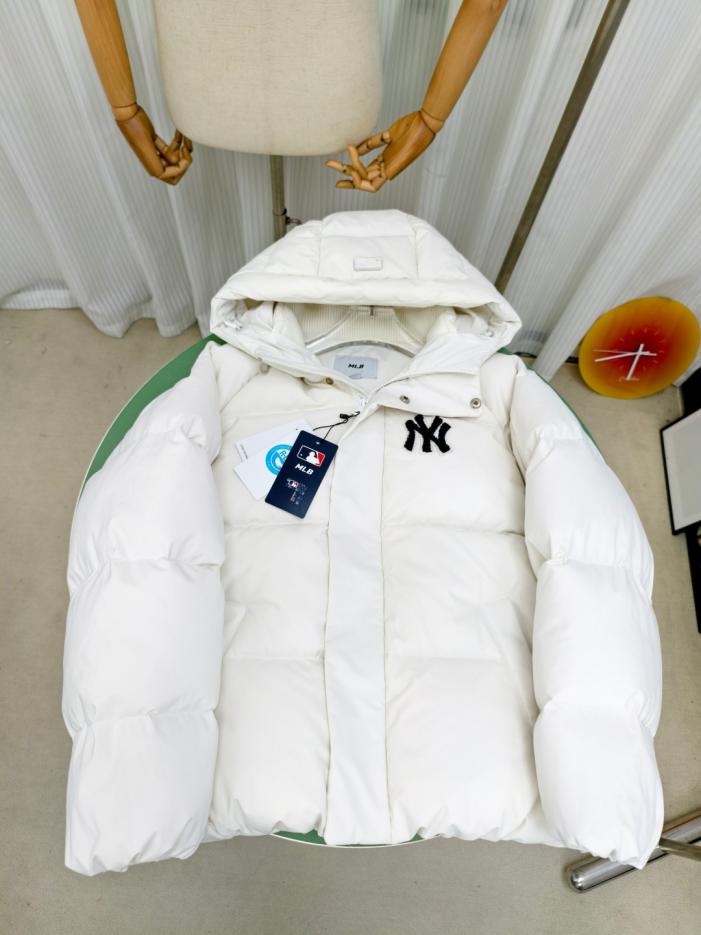 designer,replica,clothing,fake,1:1,lv,luxury,high quality Authentic MLB FW23 New York Yankees (U27SI) down jacket with large back embroidery and MLB needlepoint embroidery designer,replica,clothing,fake,1:1,lv,luxury,high quality Authentic MLB FW23 New York Yankees (U27SI) down jacket with large back embroidery and MLB needlepoint embroidery