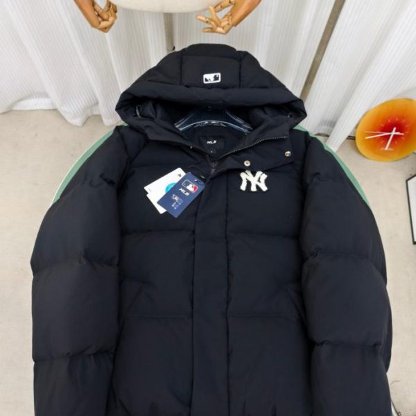 designer,replica,clothing,fake,1:1,lv,luxury,high quality Authentic MLB FW23 New York Yankees Down Jacket with Large Embroidery on the Back (Y53LW)