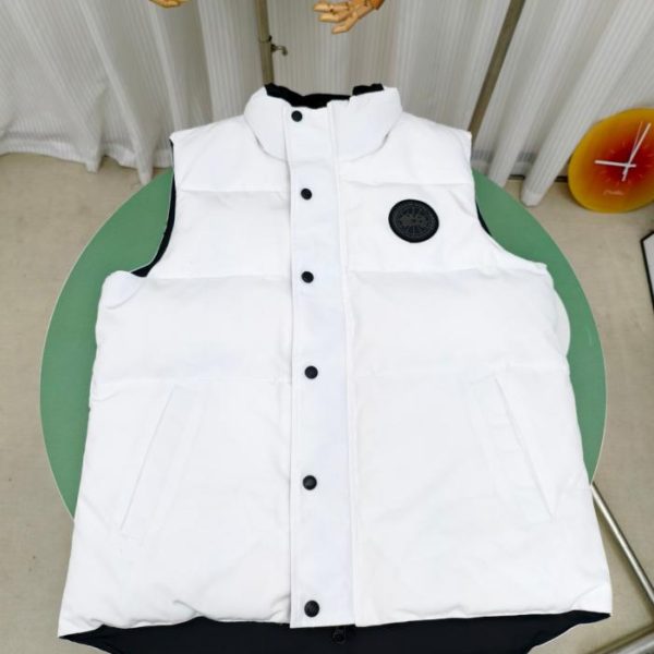 designer,replica,clothing,fake,1:1,lv,luxury,high quality Authentic Canada Goose Garson Series 4151MB Black Label Vest (Z12OM)