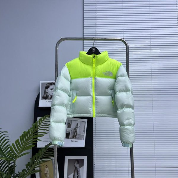 designer,replica,clothing,fake,1:1,lv,luxury,high quality Authentic THE NORTH FACE Kendall Jenner Women’s Short Down Jacket Nuptse 84 Logo (43Q3A)