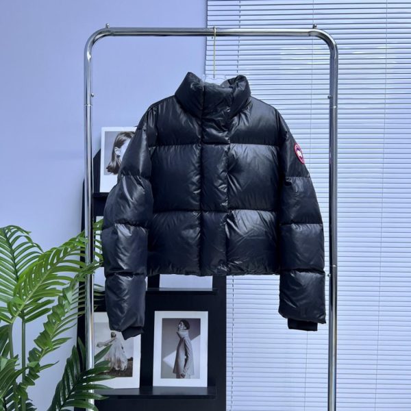 designer,replica,clothing,fake,1:1,lv,luxury,high quality Authentic Canada Goose Puff Short Down Jacket (53F0D)