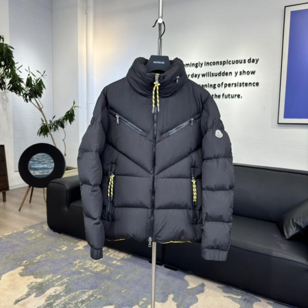 designer,replica,clothing,fake,1:1,lv,luxury,high quality Goose down Moncler Katmai Black Technology Devil’s Eye Down Jacket (0XO9C)