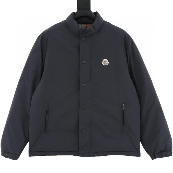 designer,replica,clothing,fake,1:1,lv,luxury,high quality Moncler solid color down jacket with small logo and stand-up collar (C142)