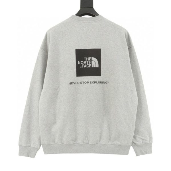 designer,replica,clothing,fake,1:1,lv,luxury,high quality The North Face’s latest collaboration: 1992 large logo crewneck sweatshirt (827E) for men and women, matching outfits.