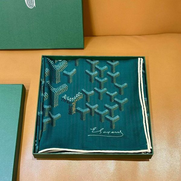 designer,replica,clothing,fake,1:1,lv,luxury,high quality Goya New Arrival: Double-Layer, Double-Sided, Same-Color Velvet Long Scarf (ZFJM0)