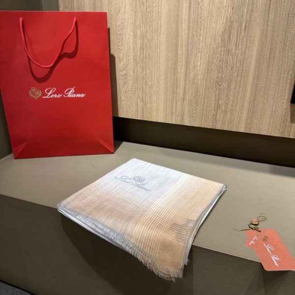 designer,replica,clothing,fake,1:1,lv,luxury,high quality LP Embroidered Spring/Summer New Color-Coated Plaid Square Scarf (3CAKH)