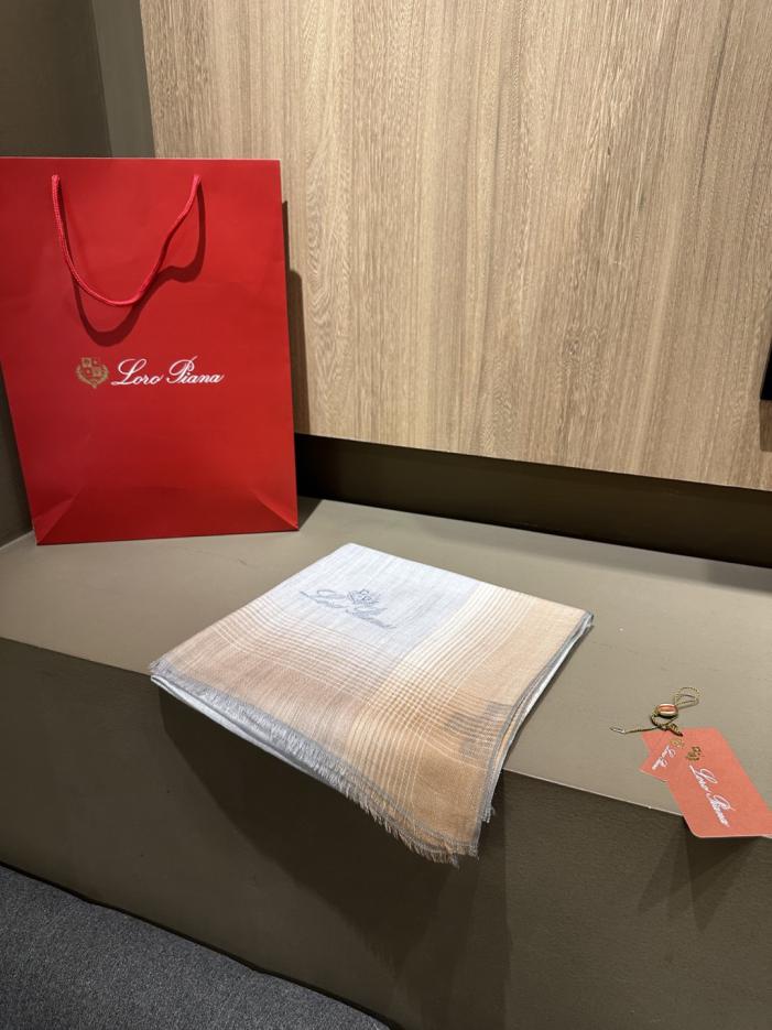 designer,replica,clothing,fake,1:1,lv,luxury,high quality LP Embroidered Spring/Summer New Color-Coated Plaid Square Scarf (3CAKH) designer,replica,clothing,fake,1:1,lv,luxury,high quality LP Embroidered Spring/Summer New Color-Coated Plaid Square Scarf (3CAKH)