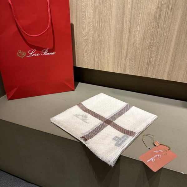 designer,replica,clothing,fake,1:1,lv,luxury,high quality Loro Piana handkerchief, sophisticated color scheme, 100% water-soluble wool (Y9TYF)
