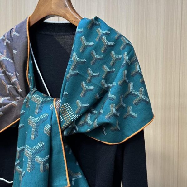 designer,replica,clothing,fake,1:1,lv,luxury,high quality Goya New Arrival: Double-Layer, Double-Sided, Two-Color Velvet Long Scarf (OEREZ)