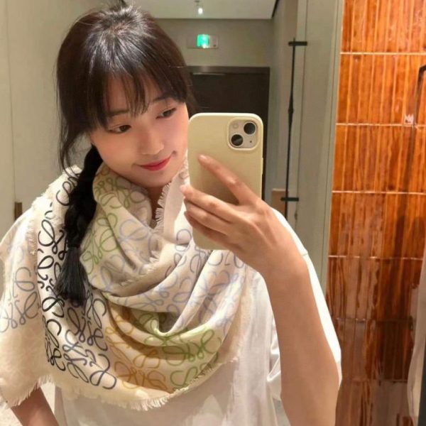 designer,replica,clothing,fake,1:1,lv,luxury,high quality LOEWE Scarf (3G0CG)