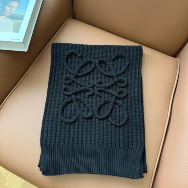 designer,replica,clothing,fake,1:1,lv,luxury,high quality Black LOEWE Fall/Winter Knitted Scarf (E9WYN)