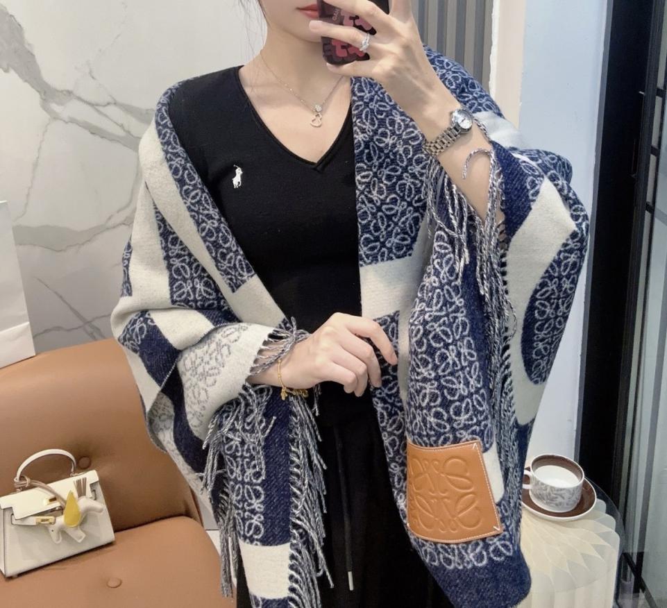 designer,replica,clothing,fake,1:1,lv,luxury,high quality Loewe’s new Khaki Green milk tea camel two-tone wool jacquard blanket shawl (O5COW) designer,replica,clothing,fake,1:1,lv,luxury,high quality Loewe’s new Khaki Green milk tea camel two-tone wool jacquard blanket shawl (O5COW)