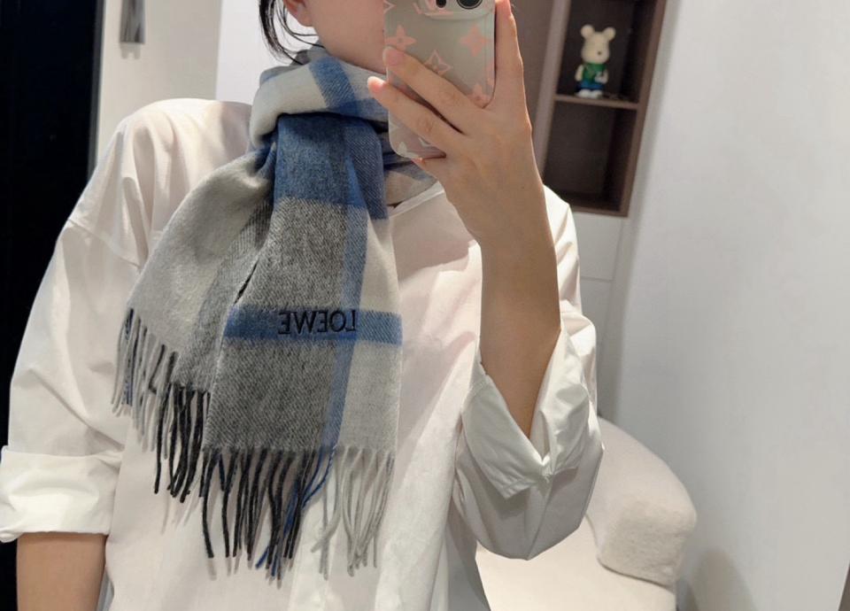 designer,replica,clothing,fake,1:1,lv,luxury,high quality Loewe men’s and women’s scarves (O3T3T) designer,replica,clothing,fake,1:1,lv,luxury,high quality Loewe men’s and women’s scarves (O3T3T)