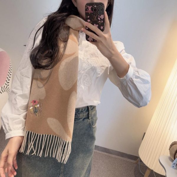 designer,replica,clothing,fake,1:1,lv,luxury,high quality Loewe’s gentle reversible scarf (TGKLA)